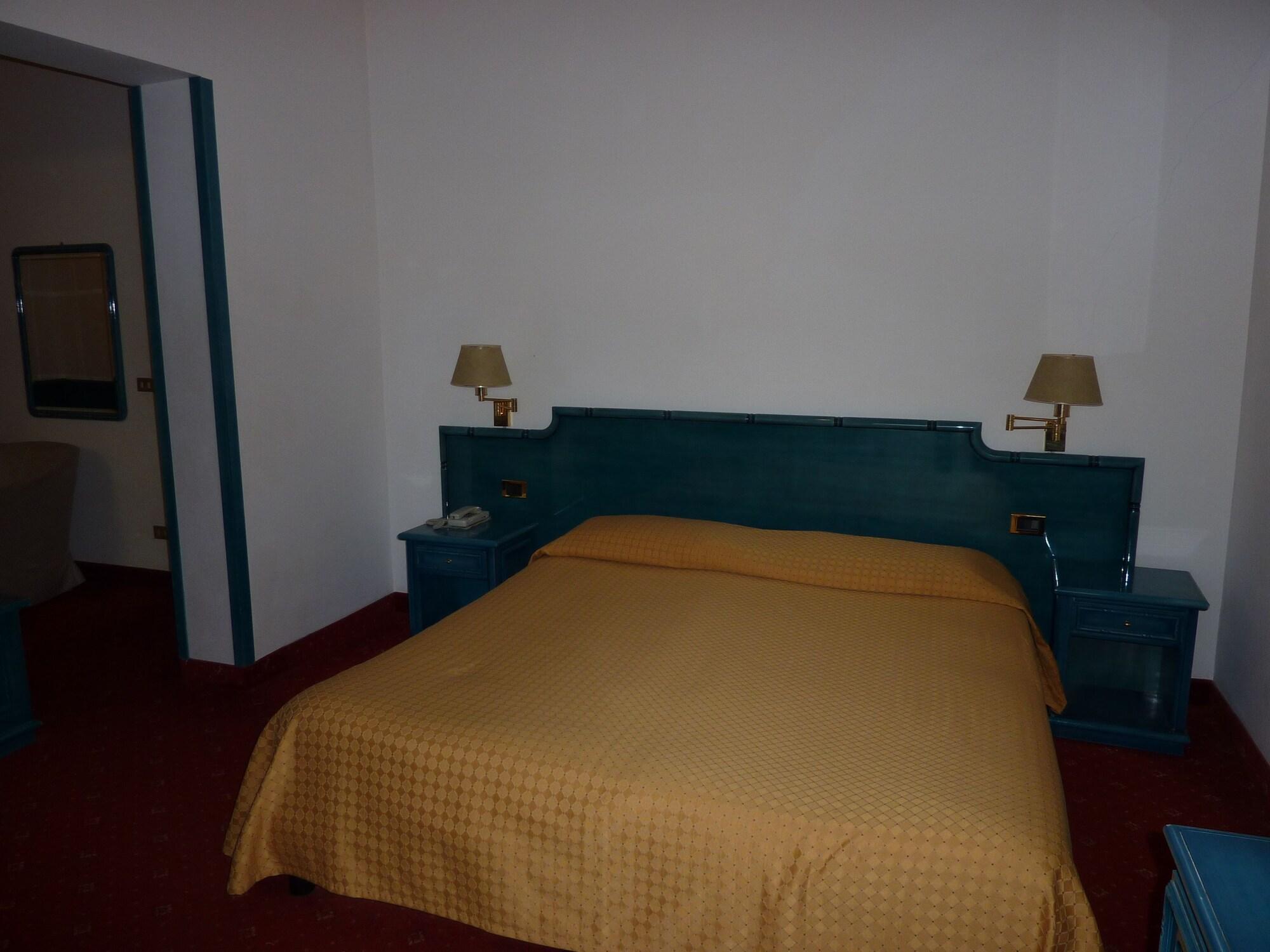 Hotel Ariston Montecarlo Sanremo Exteriör bild