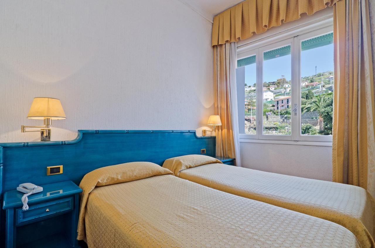 Hotel Ariston Montecarlo Sanremo Exteriör bild