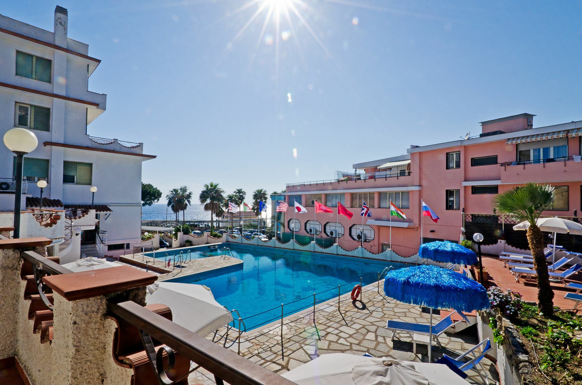 Hotel Ariston Montecarlo Sanremo Exteriör bild