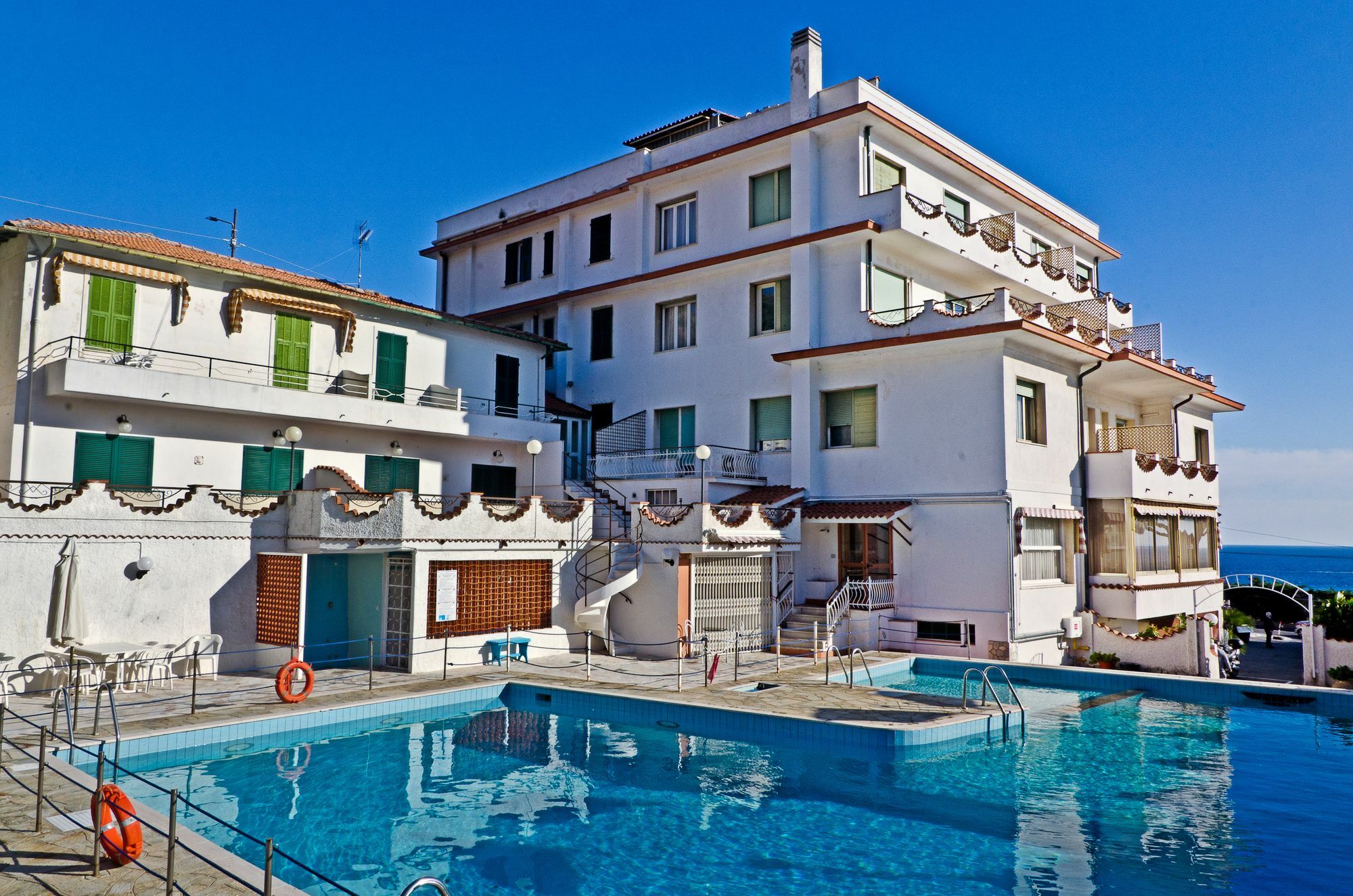Hotel Ariston Montecarlo Sanremo Exteriör bild